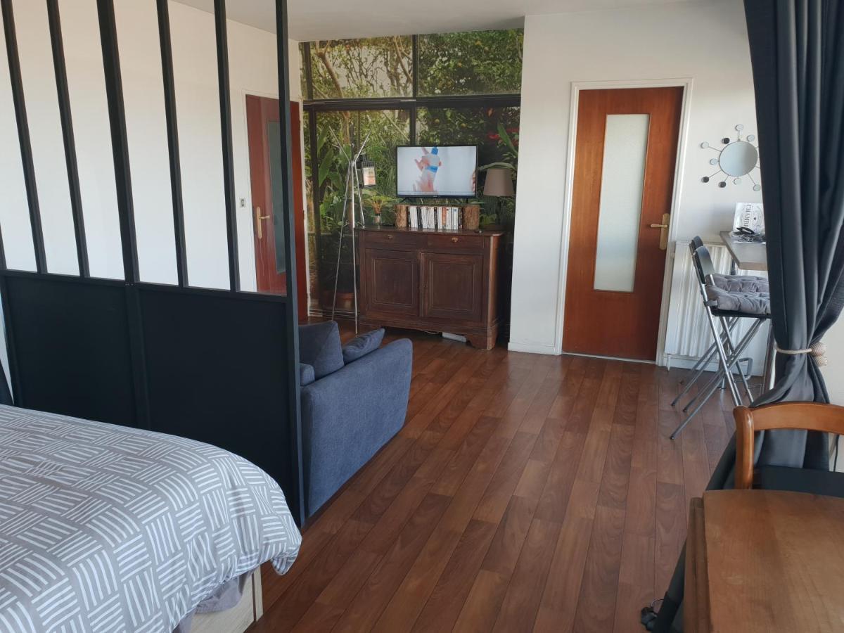 Chambre D Amour أنغليه المظهر الخارجي الصورة